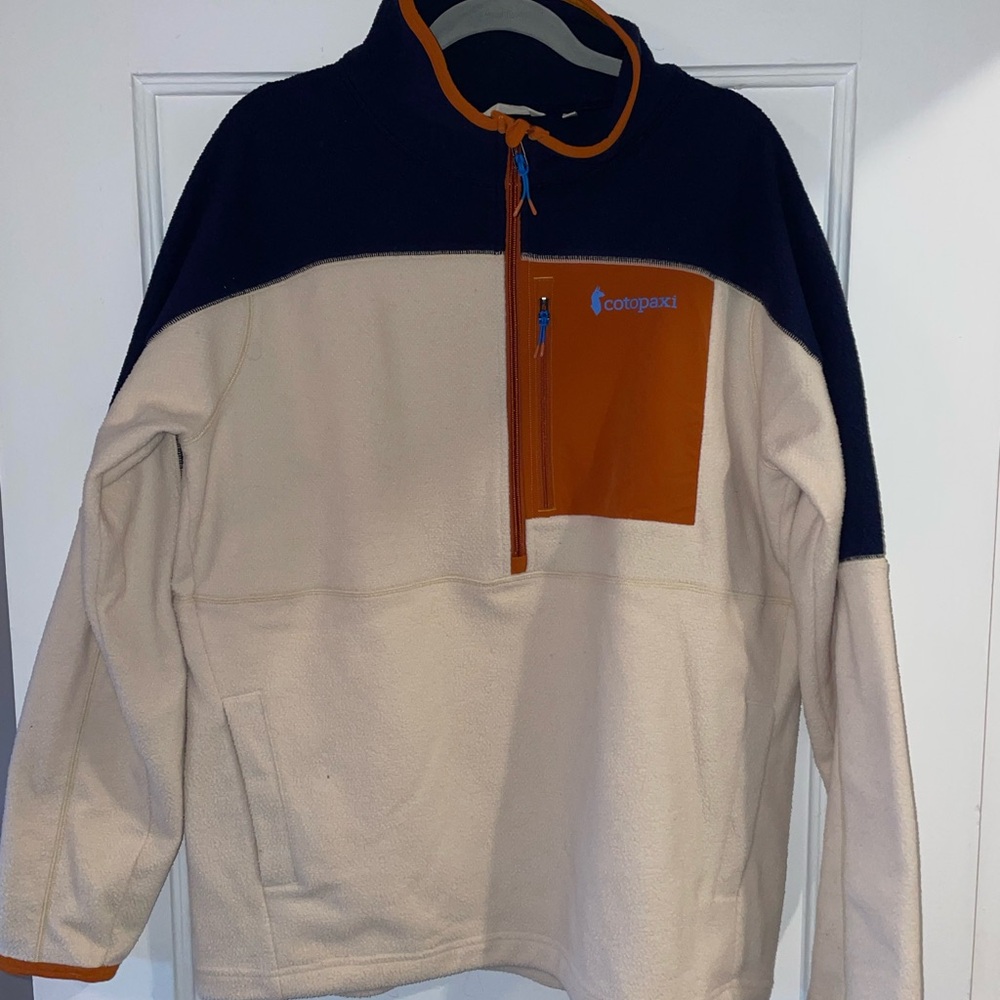 Cotopaxi Men's Two-Tone Fleece Sweater - Beige and Navy